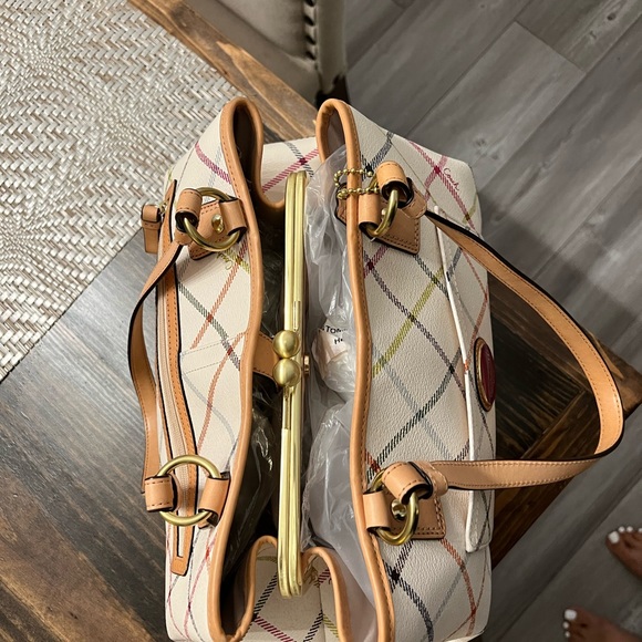 COACH cream coated canvas with multicolored accents hangbag - Picture 4 of 5